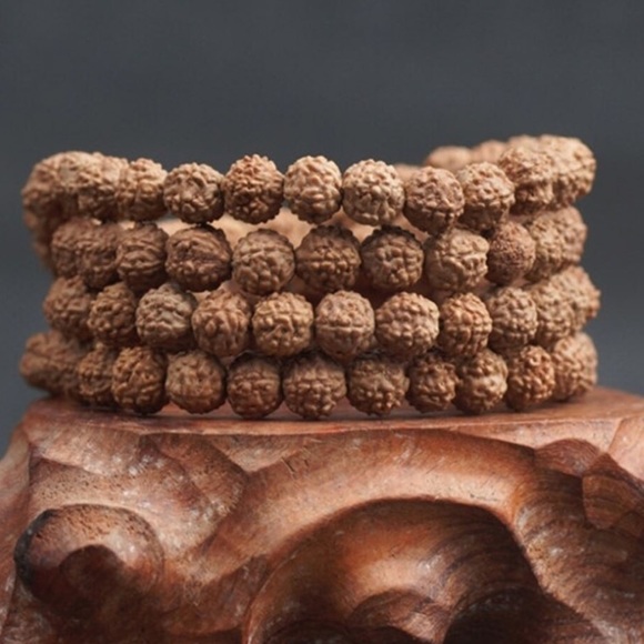 Rudraksha seed meditation prayer bead mala - Picture 3 of 7